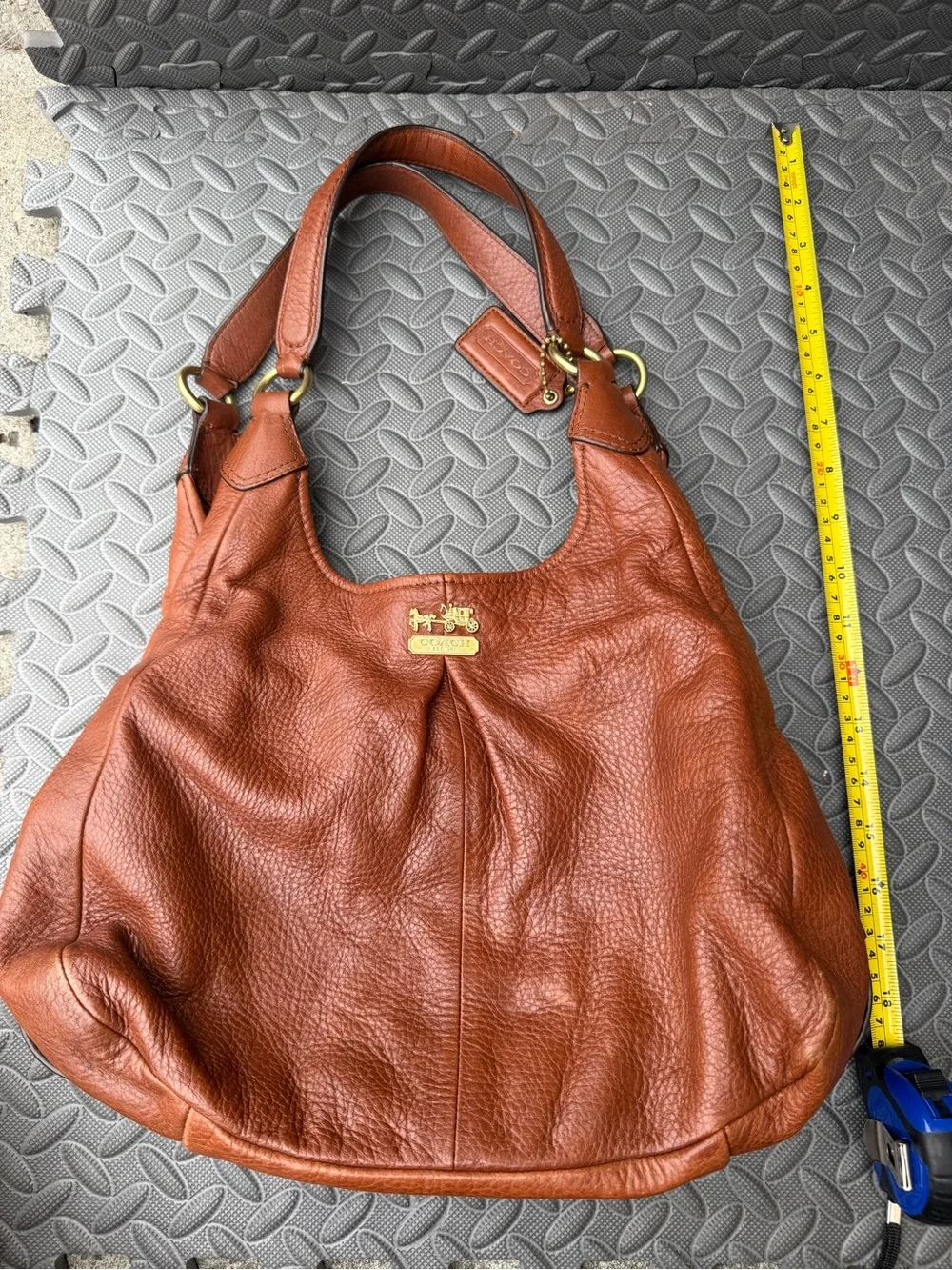 Coach Vintage Madison Maggie Hobo 21225 Cognac Pebbled Leather Shoulder Bag Rare